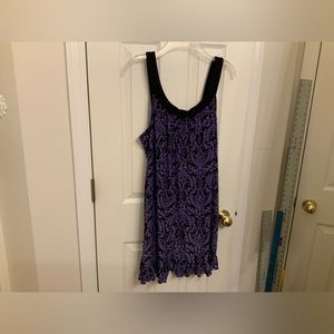 Studio Donatella nightgown. Size L.